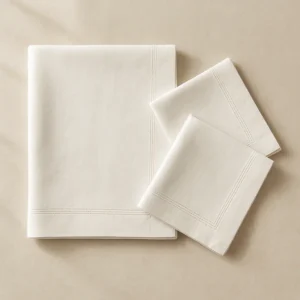 Form Tablecloth Set